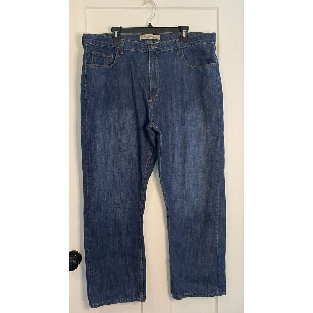 Wrangler Mens Jeans Size 40x30 Relaxed Boot Blue Denim RN130273 EUC 100% cotton